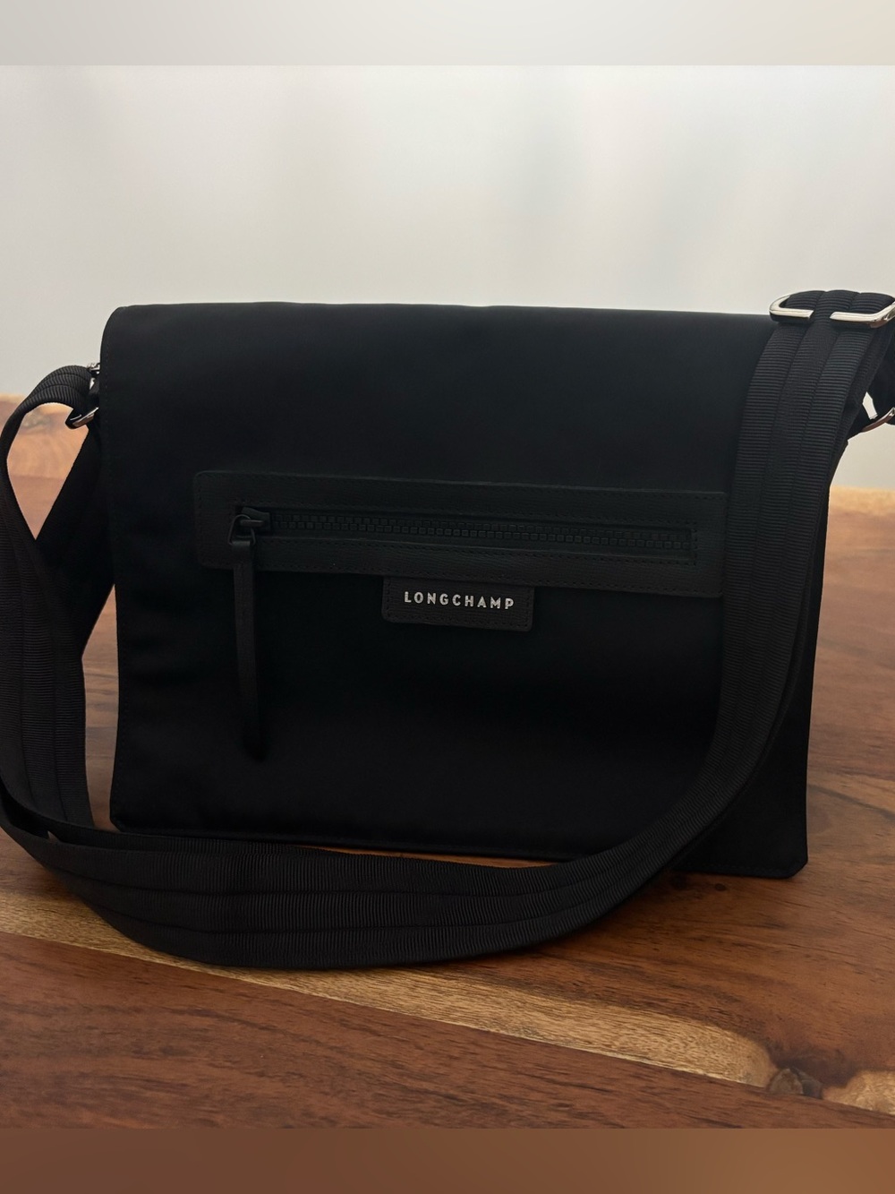 Longchamp | Le Pliage Neo Nylon Crossbody Messenger Bag | Black